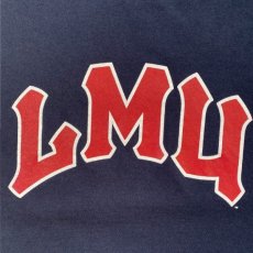 画像2: 「Champion(チャンピオン)」LMUプリント メリーマウント大学 ネイビー Tシャツ (2)