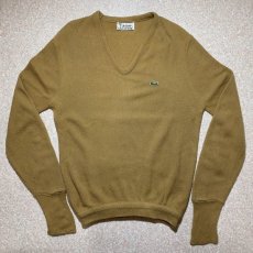 画像1: 「LACOSTE(ラコステ)」IZOD アイゾッド 70s 糸巻きタグ 5 Lサイズ相当 キャメル アクリルニット セーター (1)