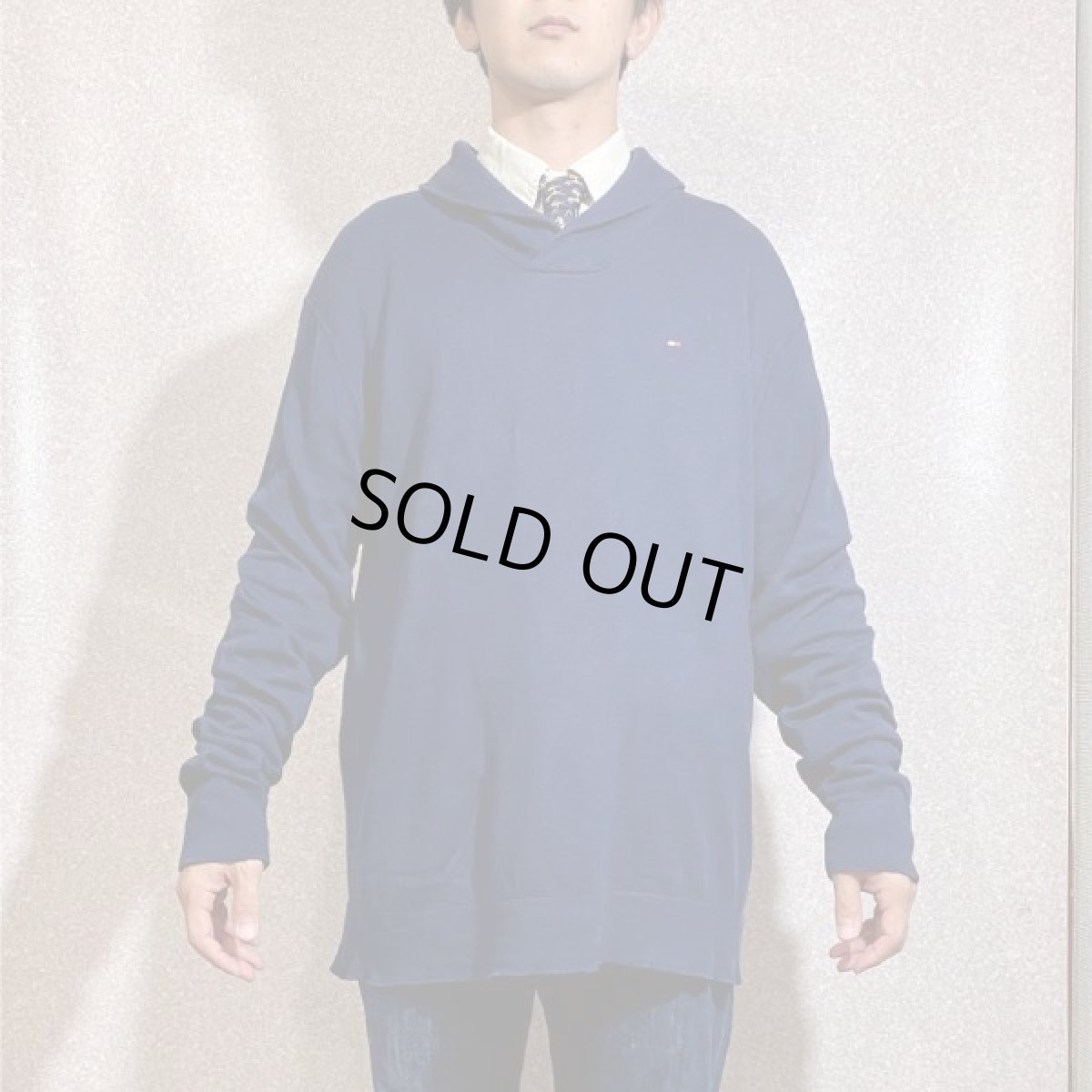 画像16: 「Tommy Hilfiger(トミーヒルフィガー)」ワンポイント XLサイズ コットンモダール ネイビー ショールカラー ハイゲージ ニット (16)