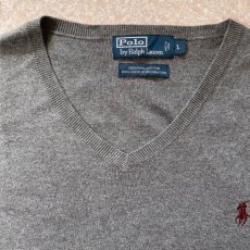 画像3: 「Polo RALPH LAUREN(ポロ ラルフローレン)」ピマコットン ポニー刺繍 Vネック ライトグレー ニット (3)