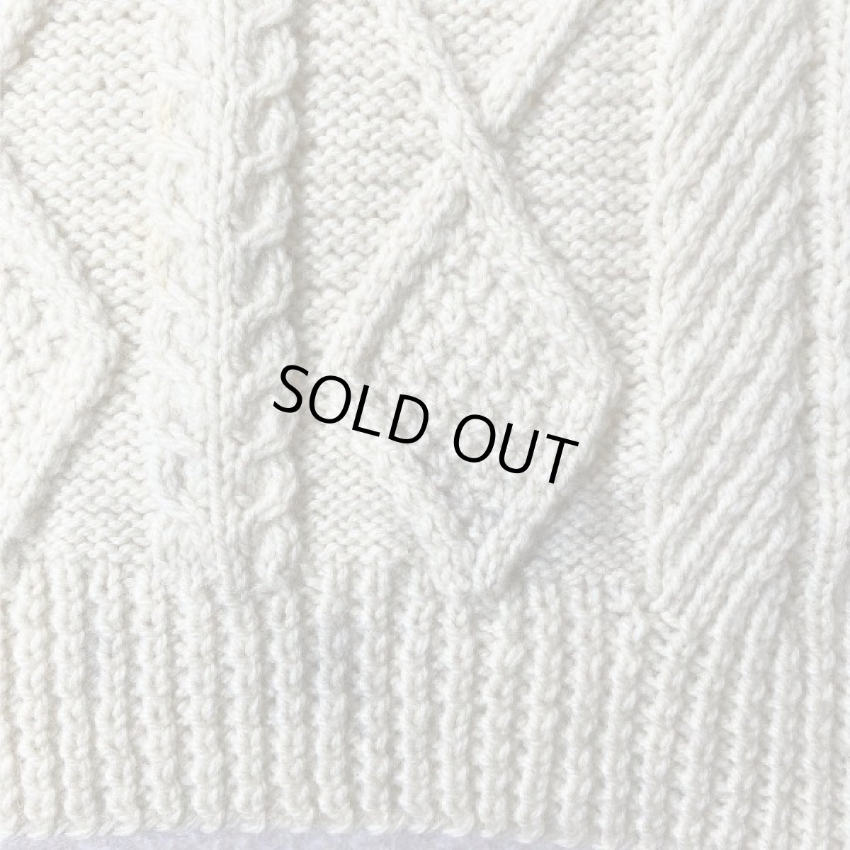 画像8: 「mullens cottage crafts(ミューレンズ コテージ クラフツ)」オフホワイト ローゲージ ケーブル アラン ハンドニット (8)