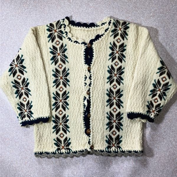 ヴィンテージ ヨーロッパ直輸入！花柄 3D刺繍ロゴニットイエローベージュレトロ