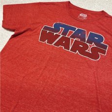 画像15: 「STAR WARS(スターウォーズ)」グラデーション ロゴ 杢調 赤 プリント Tシャツ (15)