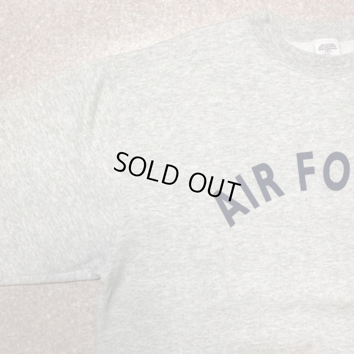 画像2: 「U.S. AIR FORCE(ユー・エス・エア フォース)」米空軍 実物 放出品 11s USAF USA製 スウェット トレーナー (2)