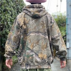 画像20: 「Carhartt(カーハート)」REALTREE リアルツリー リアルツリーカモ カモ柄 迷彩 ミッドウェイト Lサイズ USモデル 裏起毛 ZIP パーカー (20)