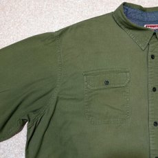 画像2: 「Wrangler(ラングラー)」3XL コンフォートフレックス プレミアムクオリティー ミリタリー シャツ (2)