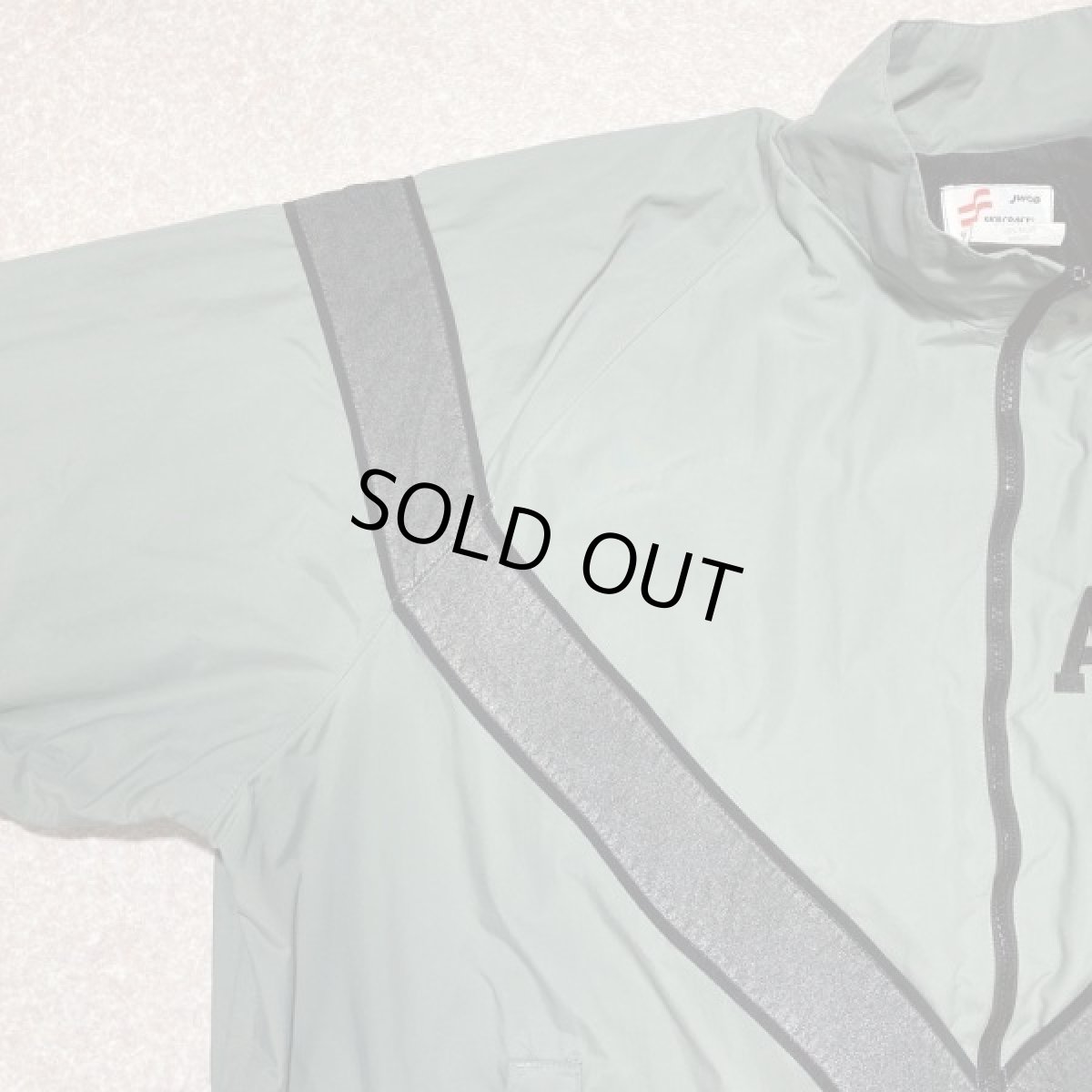 画像2: 「U.S.ARMY IPFU JACKET(ユー・エス・アーミー)」Lサイズ レギュラー USA製 米陸軍 フィットネスジャケット (2)