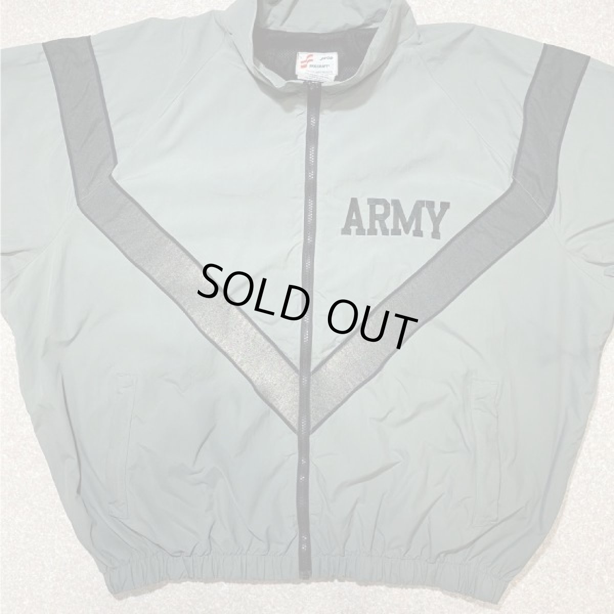 画像5: 「U.S.ARMY IPFU JACKET(ユー・エス・アーミー)」XLサイズ レギュラー USA製 米陸軍 フィットネスジャケット (5)