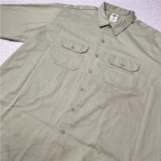 画像15: 「Dickies(ディッキーズ)」574 T/Cツイル カーキ 3XL オーバーサイズ 長袖ワークシャツ (15)