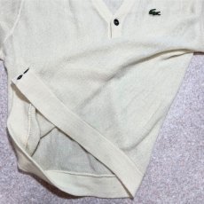 画像12: 「LACOSTE(ラコステ)」IZOD アイゾッド 70s 80s 糸巻きタグ 青ワニ Mサイズ ホワイト アクリルニット カーディガン (12)