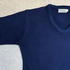 画像2: 「LACOSTE(ラコステ)」IZOD アイゾッド 70s 糸巻きタグ Lサイズ ネイビー アクリルニット セーター (2)