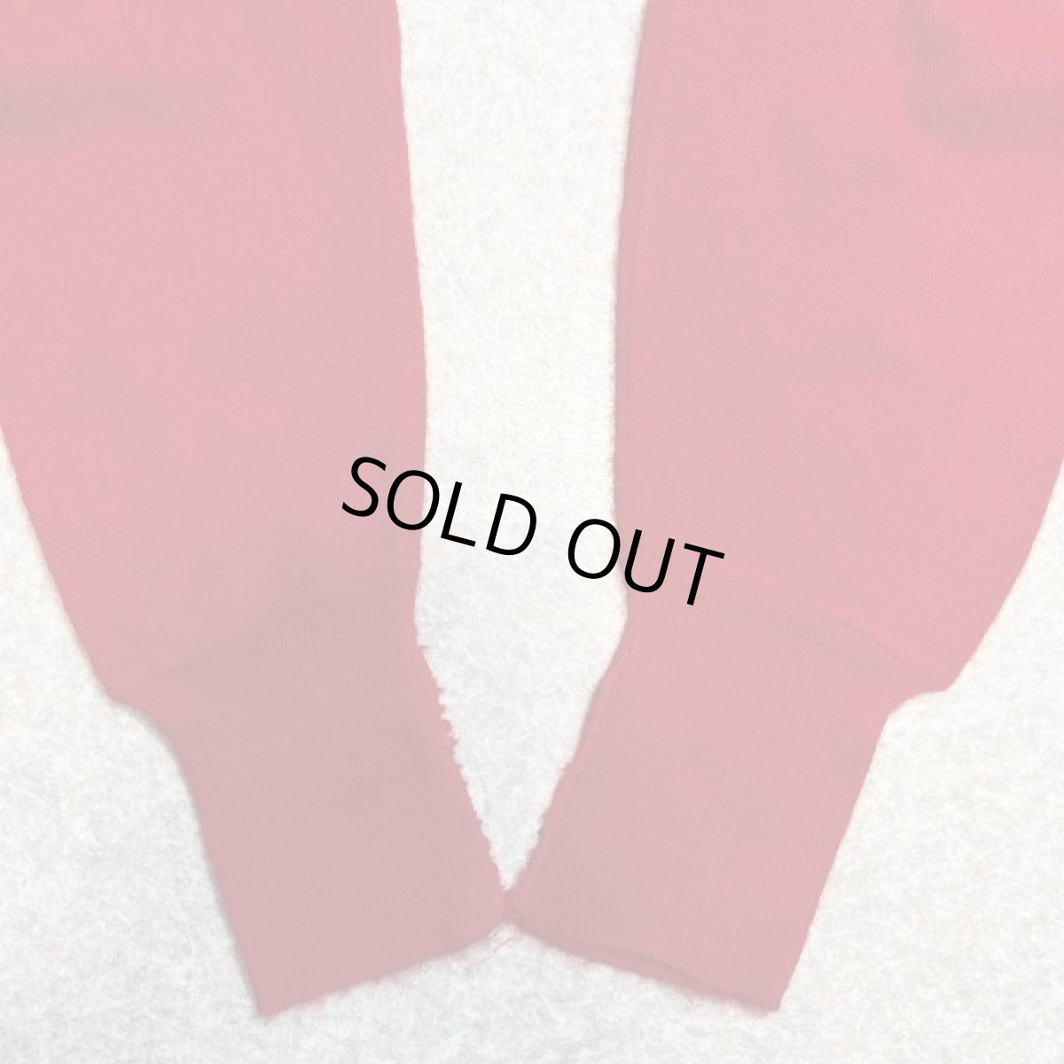 画像16: 「LACOSTE(ラコステ)」IZOD アイゾッド 70s 糸巻きタグ 青ワニ Lサイズ相当 レッド アクリルニット カーディガン (16)