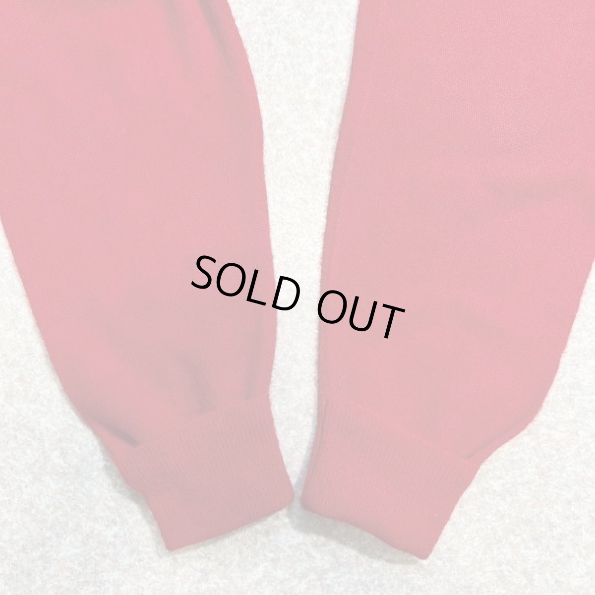 画像17: 「LACOSTE(ラコステ)」IZOD アイゾッド 70s 糸巻きタグ 青ワニ Lサイズ相当 レッド アクリルニット カーディガン (17)