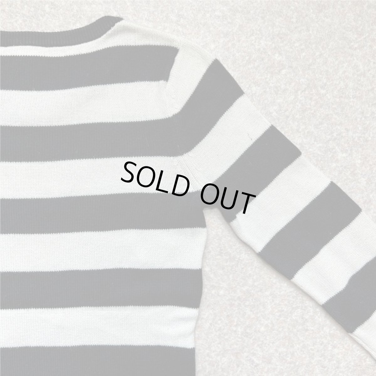 画像13: 「LACOSTE(ラコステ)」90s 38サイズ 白黒ボーダー コットン クルーネック ニット セーター (13)