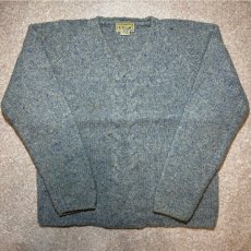 画像1: 「L.L.Bean(エルエルビーン)」80s 90s Sサイズ ケーブル編み ラムズウール モヘア ナイロン Vネック ニット セーター (1)