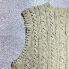 画像9: 「Polo by Ralph Lauren (ポロラルフローレン)」90s 00s 10s Lサイズ コットン 生成り ケーブル編み ニット ベスト (9)