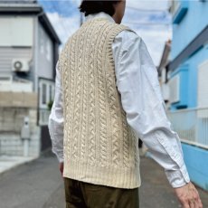 画像18: 「Polo by Ralph Lauren (ポロラルフローレン)」90s 00s 10s Lサイズ コットン 生成り ケーブル編み ニット ベスト (18)