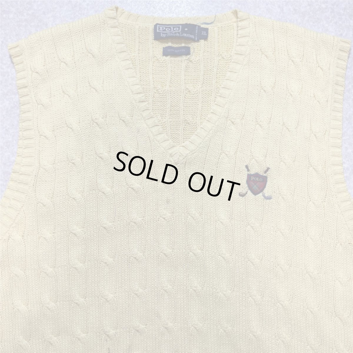 画像3: 「Polo by Ralph Lauren (ポロラルフローレン)」90s 00s 10s XLサイズ コットン イエロー ゴルフ刺繍 ケーブル編み ニット ベスト (3)