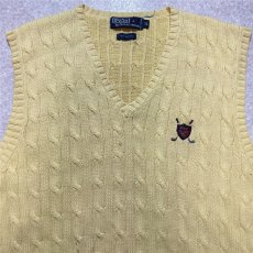 画像3: 「Polo by Ralph Lauren (ポロラルフローレン)」90s 00s 10s XLサイズ コットン イエロー ゴルフ刺繍 ケーブル編み ニット ベスト (3)