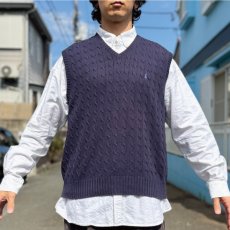 画像16: 「Polo by Ralph Lauren (ポロラルフローレン)」90s 00s 10s XLサイズ コットン ネイビー ポニー刺繍 ケーブル編み ニット ベスト (16)