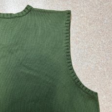 画像12: 「Polo by Ralph Lauren (ポロラルフローレン)」90s 00s 10s XLサイズ コットン ミリタリーグリーン ポニー刺繍 ローゲージ ニット ベスト (12)
