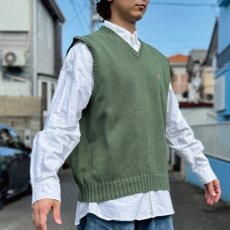 画像16: 「Polo by Ralph Lauren (ポロラルフローレン)」90s 00s 10s XLサイズ コットン ミリタリーグリーン ポニー刺繍 ローゲージ ニット ベスト (16)