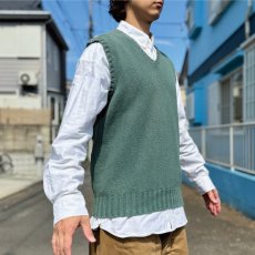 画像15: 「Polo by Ralph Lauren (ポロラルフローレン)」90s 00s 10s Lサイズ コットン ダスティグリーン ローゲージ ニット ベスト (15)
