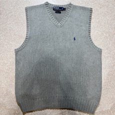 画像1: 「Polo by Ralph Lauren (ポロラルフローレン)」90s 00s 10s Mサイズ コットン ライトグレー ポニー刺繍 ローゲージ ニット ベスト (1)