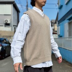 画像17: 「Polo by Ralph Lauren (ポロラルフローレン)」90s 00s 10s XLサイズ コットン グレージュ ポニー刺繍 ローゲージ ニット ベスト (17)