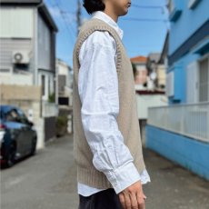 画像18: 「Polo by Ralph Lauren (ポロラルフローレン)」90s 00s 10s XLサイズ コットン グレージュ ポニー刺繍 ローゲージ ニット ベスト (18)