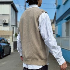 画像19: 「Polo by Ralph Lauren (ポロラルフローレン)」90s 00s 10s XLサイズ コットン グレージュ ポニー刺繍 ローゲージ ニット ベスト (19)