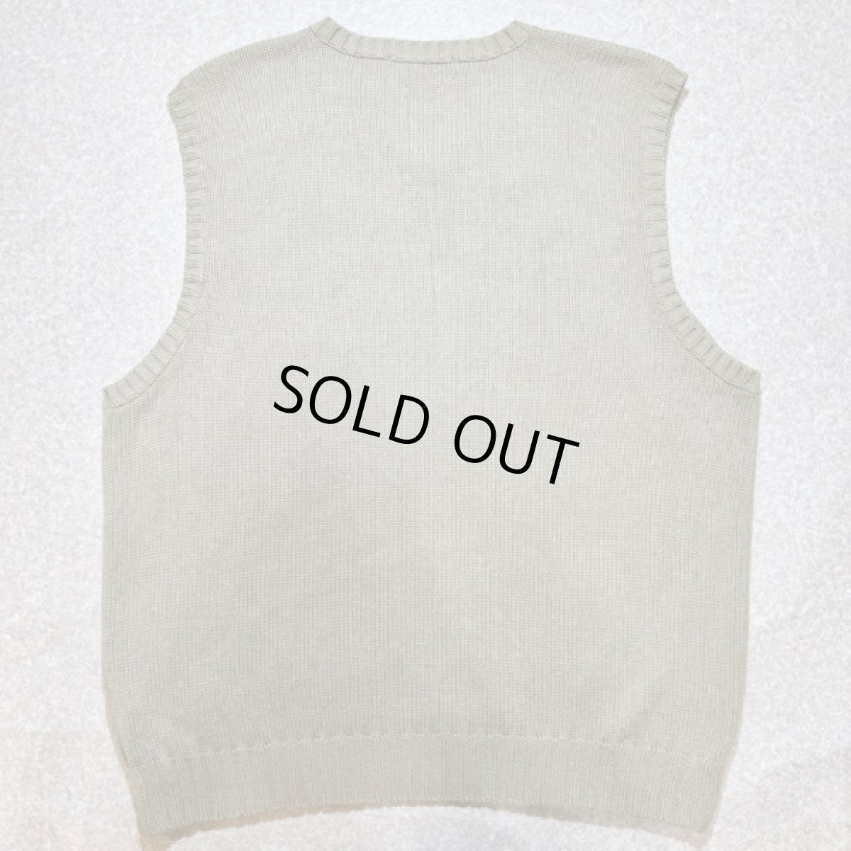 画像9: 「Polo by Ralph Lauren (ポロラルフローレン)」90s 00s 10s XLサイズ コットン グレージュ ポニー刺繍 ローゲージ ニット ベスト (9)