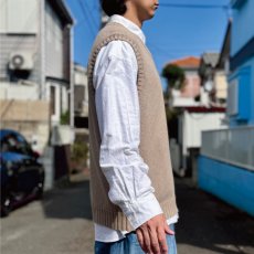 画像17: 「Polo by Ralph Lauren (ポロラルフローレン)」90s 00s 10s XLサイズ コットン グレージュ ポニー刺繍 ローゲージ ニット ベスト (17)