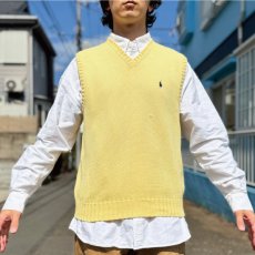 画像16: 「Polo by Ralph Lauren (ポロラルフローレン)」90s 00s 10s Mサイズ コットン イエロー ポニー刺繍 ローゲージ ニット ベスト (16)
