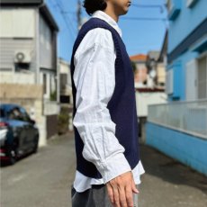 画像17: 「Polo by Ralph Lauren (ポロラルフローレン)」90s 00s 10s XLサイズ コットン ネイビー ポニー刺繍 ローゲージ ニット ベスト (17)