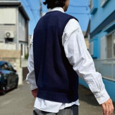 画像18: 「Polo by Ralph Lauren (ポロラルフローレン)」90s 00s 10s XLサイズ コットン ネイビー ポニー刺繍 ローゲージ ニット ベスト (18)