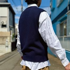 画像18: 「Polo by Ralph Lauren (ポロラルフローレン)」90s 00s 10s Lサイズ コットン ネイビー ポニー刺繍 ローゲージ ニット ベスト (18)