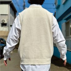 画像20: 「Polo by Ralph Lauren (ポロラルフローレン)」90s 00s 10s XLサイズ コットン オフホワイト ポニー刺繍 ローゲージ ニット ベスト (20)