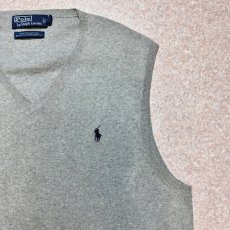 画像4: 「Polo by Ralph Lauren (ポロラルフローレン)」90s 00s 10s XLサイズ ピマコットン ライトグレー ポニー刺繍 ニット ベスト (4)