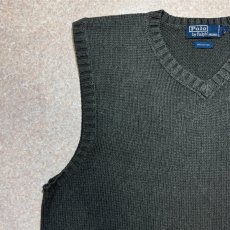 画像2: 「Polo by Ralph Lauren (ポロラルフローレン)」90s 00s 10s Lサイズ コットン チャコールグレー ポニー刺繍 ローゲージ ニット ベスト (2)
