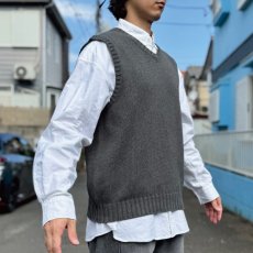 画像15: 「Polo by Ralph Lauren (ポロラルフローレン)」90s 00s 10s Lサイズ コットン チャコールグレー ポニー刺繍 ローゲージ ニット ベスト (15)