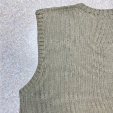 画像10: 「Polo by Ralph Lauren (ポロラルフローレン)」90s 00s 10s Lサイズ コットン グレージュ ポニー刺繍 ローゲージ ニット ベスト (10)