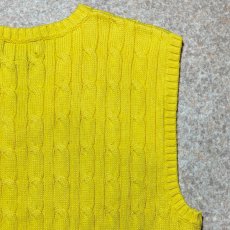 画像12: 「Polo by Ralph Lauren (ポロラルフローレン)」90s 00s 10s ボーイズ L(14/16) Sサイズ相当 コットン イエロー ケーブル編み ポニー刺繍 ニット ベスト (12)