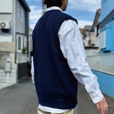 画像18: 「Polo by Ralph Lauren (ポロラルフローレン)」90s 00s 10s XLサイズ コットン ネイビー ポニー刺繍 ローゲージ ニット ベスト (18)