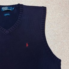 画像4: 「Polo by Ralph Lauren (ポロラルフローレン)」90s 00s 10s XLサイズ コットン ネイビー ポニー刺繍 ローゲージ ニット ベスト (4)