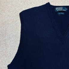 画像2: 「Polo by Ralph Lauren (ポロラルフローレン)」90s 00s 10s Lサイズ コットン ネイビー ポニー刺繍 ミドルゲージ ニット ベスト (2)