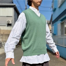 画像16: 「Polo by Ralph Lauren (ポロラルフローレン)」90s 00s 10s L/Gサイズ ピマコットン グリーン ポニー刺繍 ニット ベスト (16)