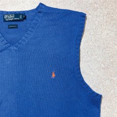 画像4: 「Polo by Ralph Lauren (ポロラルフローレン)」90s 00s 10s Lサイズ コットン ロイヤルブルー ポニー刺繍 ローゲージ ニット ベスト (4)