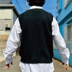 画像18: 「Polo by Ralph Lauren (ポロラルフローレン)」90s 00s 10s XLサイズ ラムズウール ブラック ポニー刺繍 ニット ベスト (18)