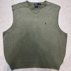 画像1: 「Polo by Ralph Lauren (ポロラルフローレン)」90s 00s 10s XLサイズ コットン オリーブ ポニー刺繍 ローゲージ ニット ベスト (1)